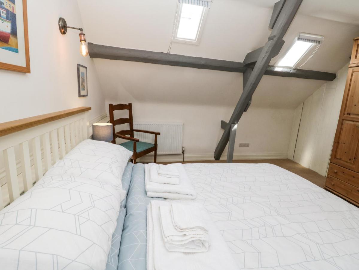 Regent House Apartment Скарбъро Екстериор снимка