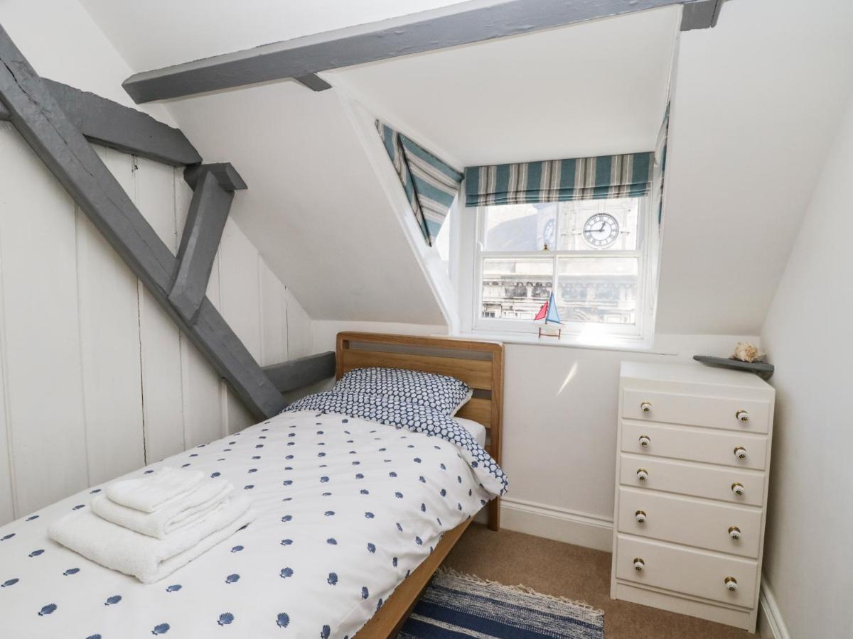 Regent House Apartment Скарбъро Екстериор снимка